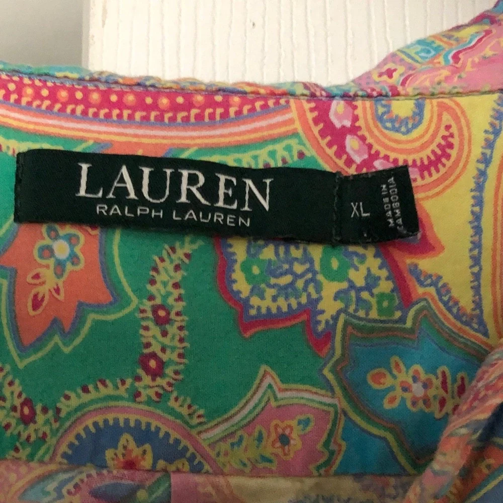 Long Ralph LaurenPastel Paisley Button-Up Tunic - Picture 2 of 6